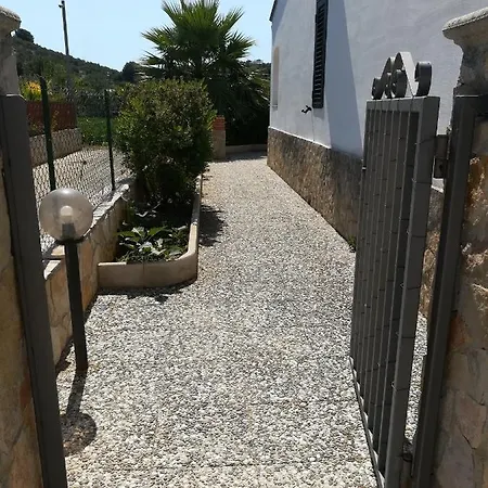 Villa Holidays In In Charming - 4